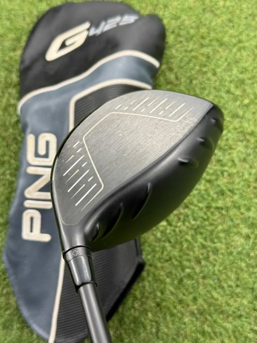 PING G425 LST DRIVER / 9° /ALDILA ROGUE 70 X-STIFF - Image 3