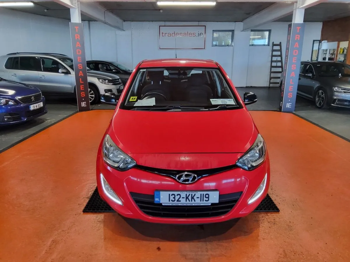 Hyundai i20 1.4 Cdri Premium - Image 1