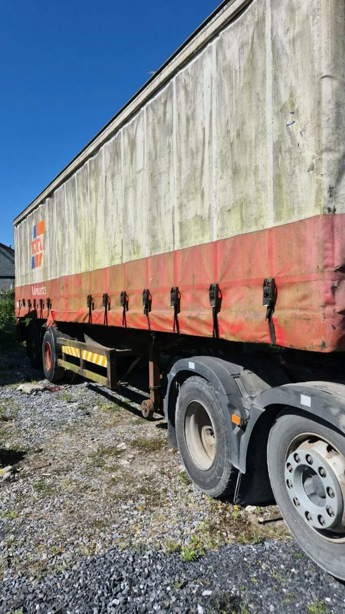 Trailer - Image 4