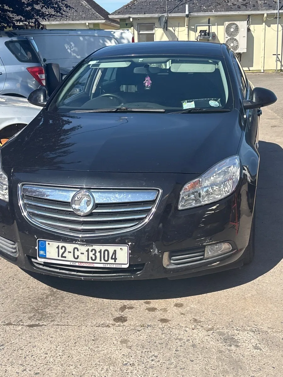 Insignia - Image 2