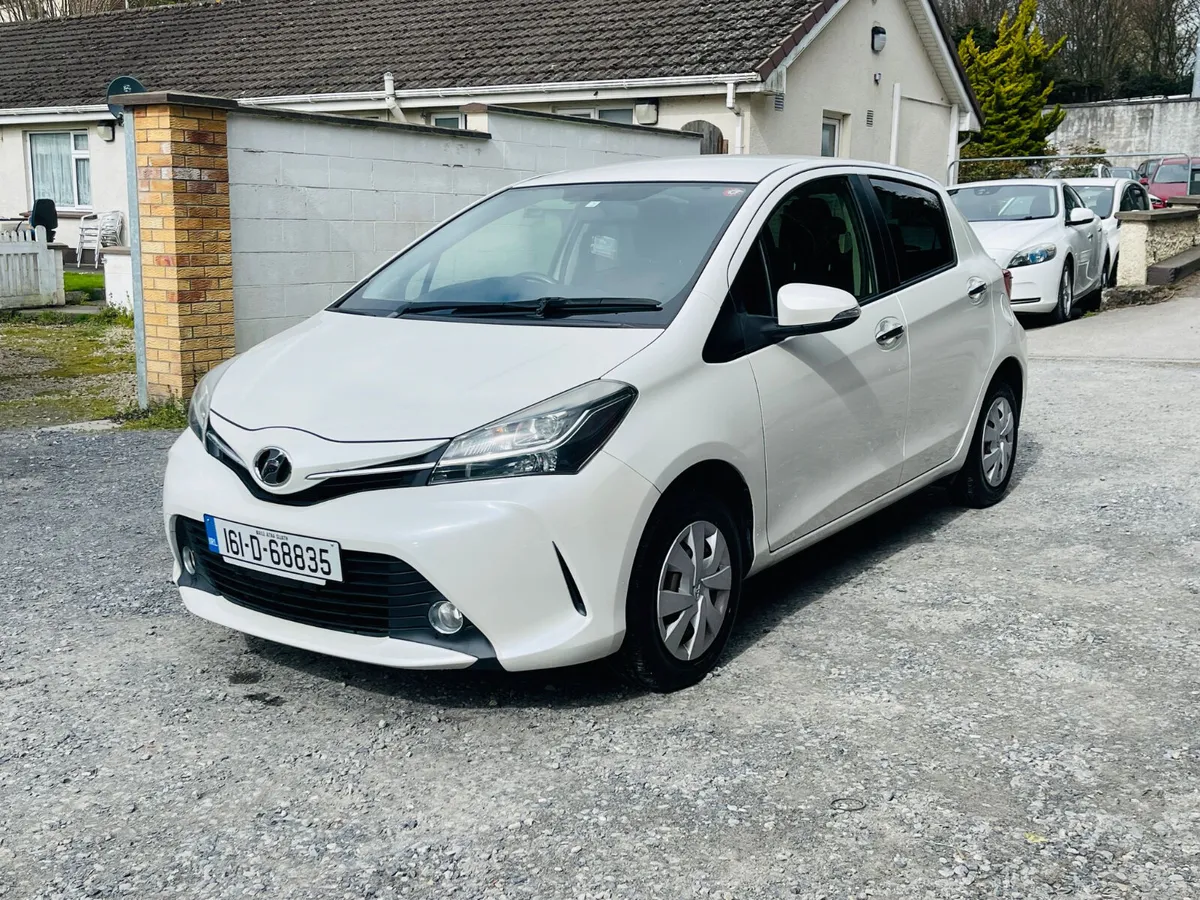 Toyota Vitz 2016 53K Miles Push start immobiliser - Image 3