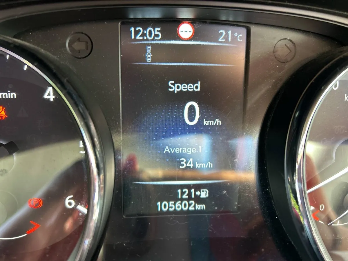 Nissan Qashqai 2015 - Image 3