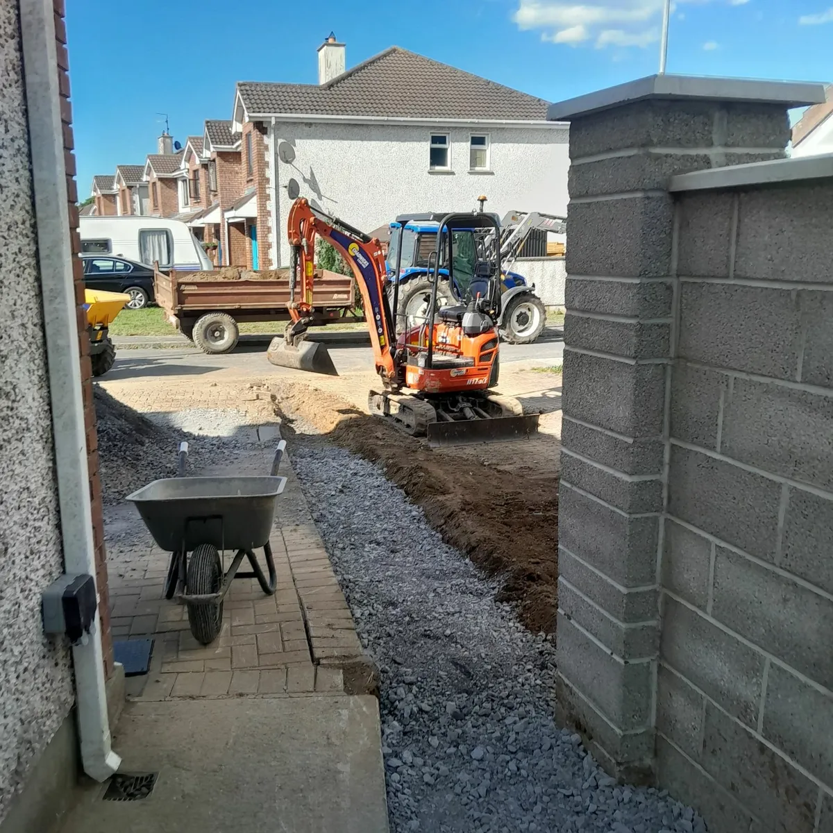 Mini digger, tractor and dump trailer hire - Image 1