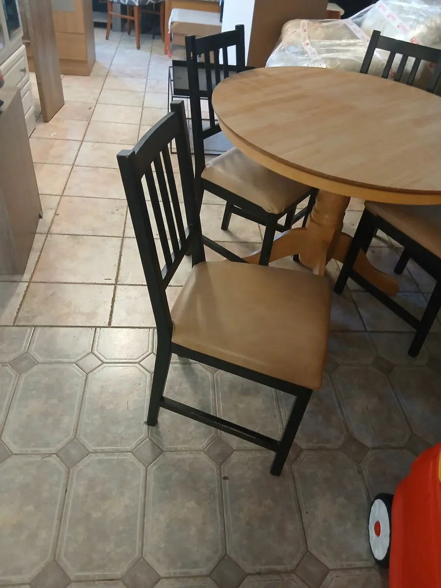 Tables and chairs - Image 2