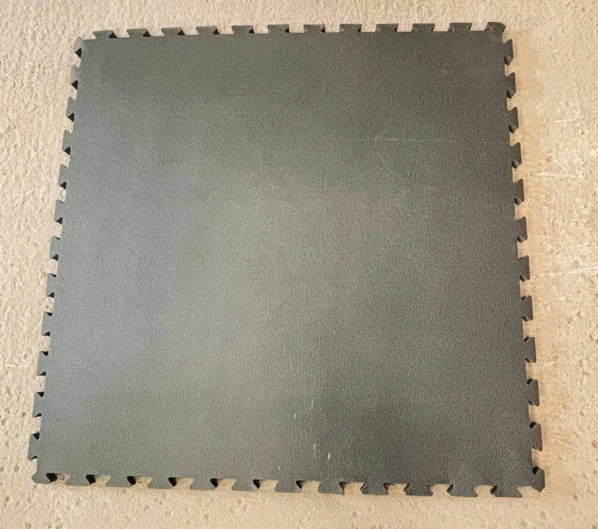 EVA Interlocking Foam Mats 1m x 1m – 20mm Thick - Image 1