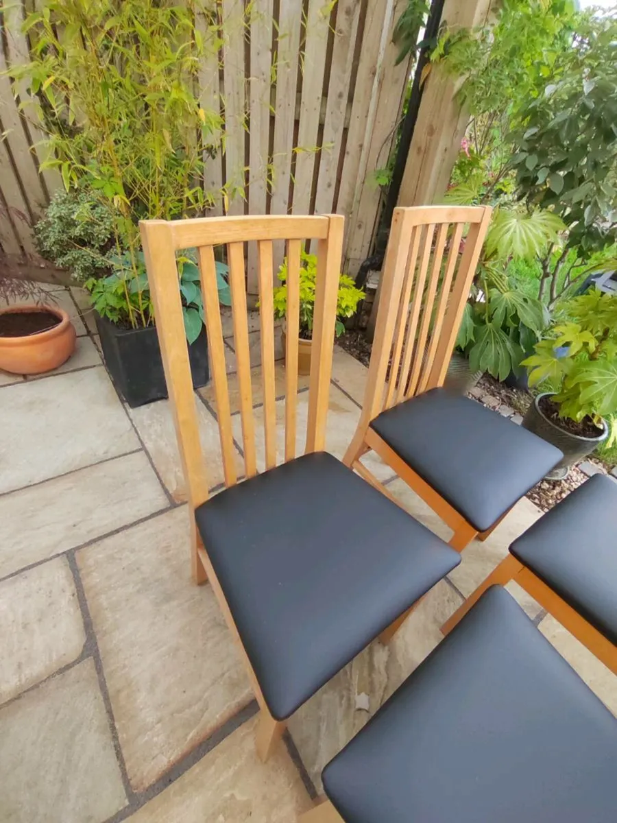 8 kitchen dining chairs - Image 4