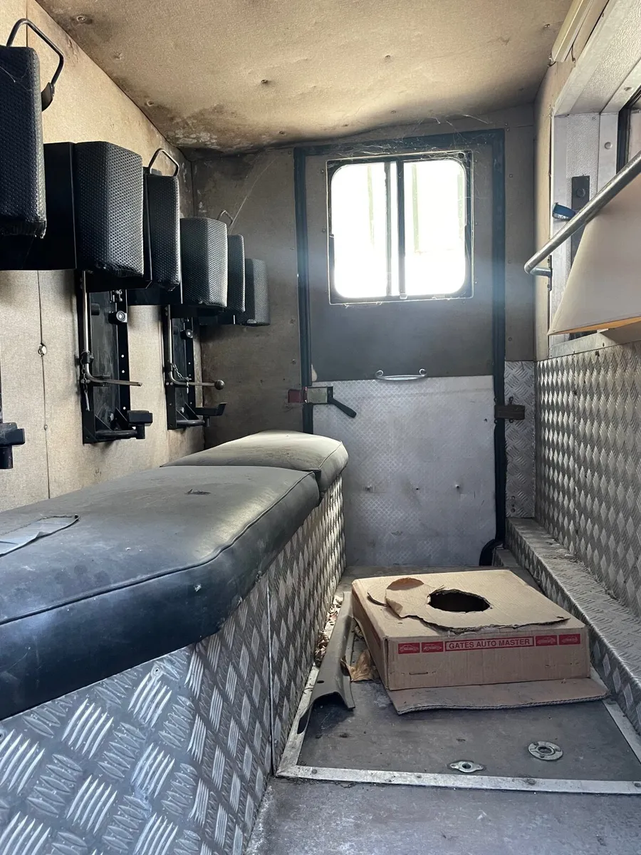 Truck - Image 4