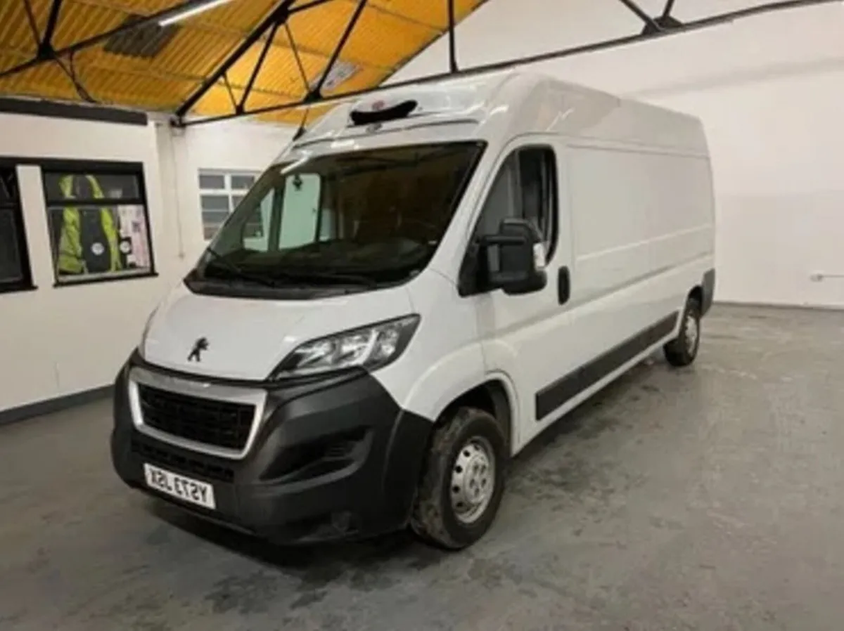 FRIDGE 2023 Peugeot Boxer 2.2 BlueHDi FRIDGE - Image 1