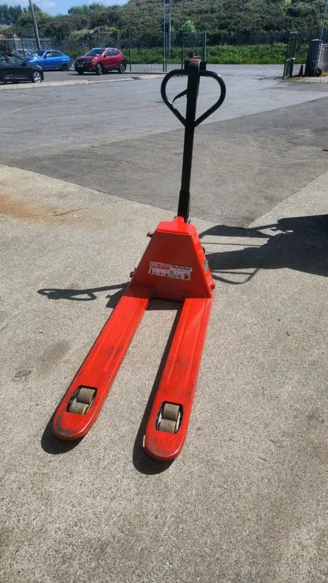 Semi Electric Pallet Truck - Image 1