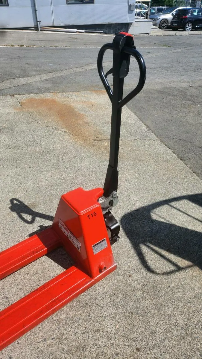 Semi Electric Pallet Truck - Image 2