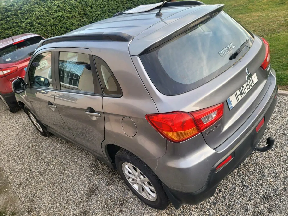 Mitsubishi - Image 3