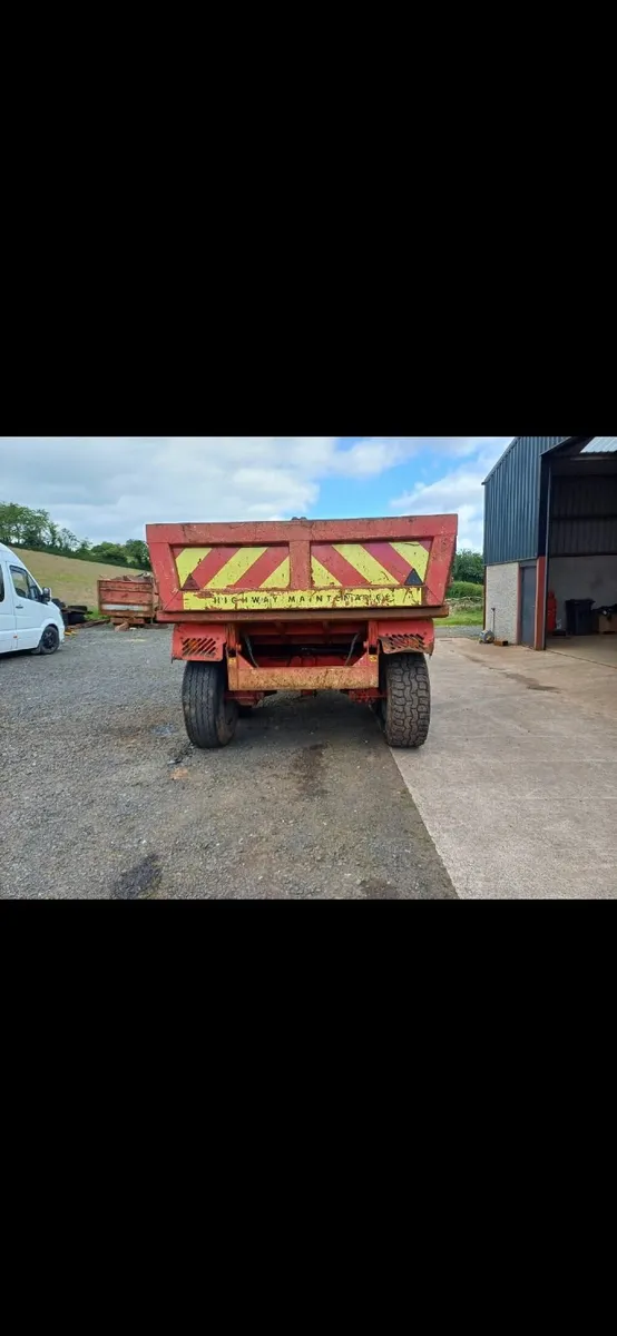 Dump trailer - Image 3