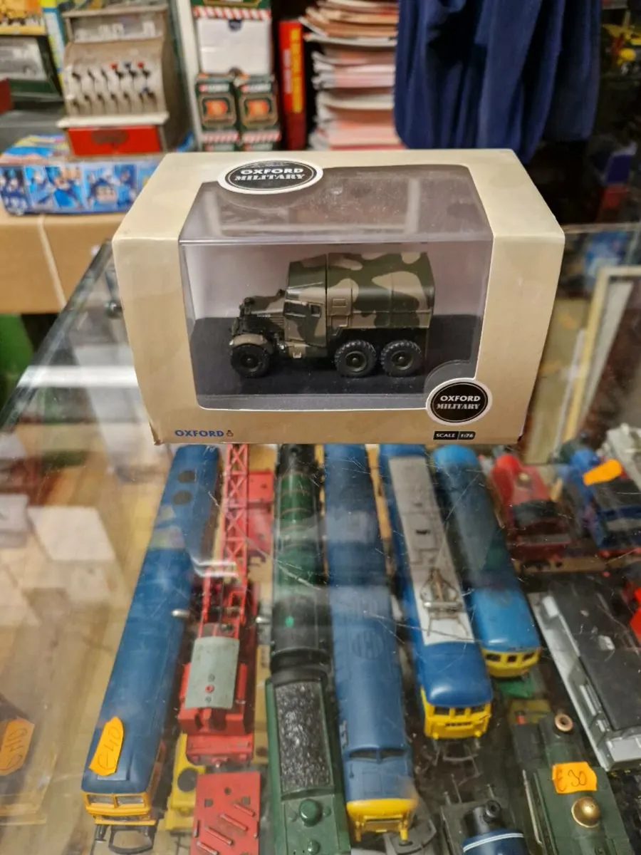 Corgi Oxford British WW2 Truck 1.76 - Image 1