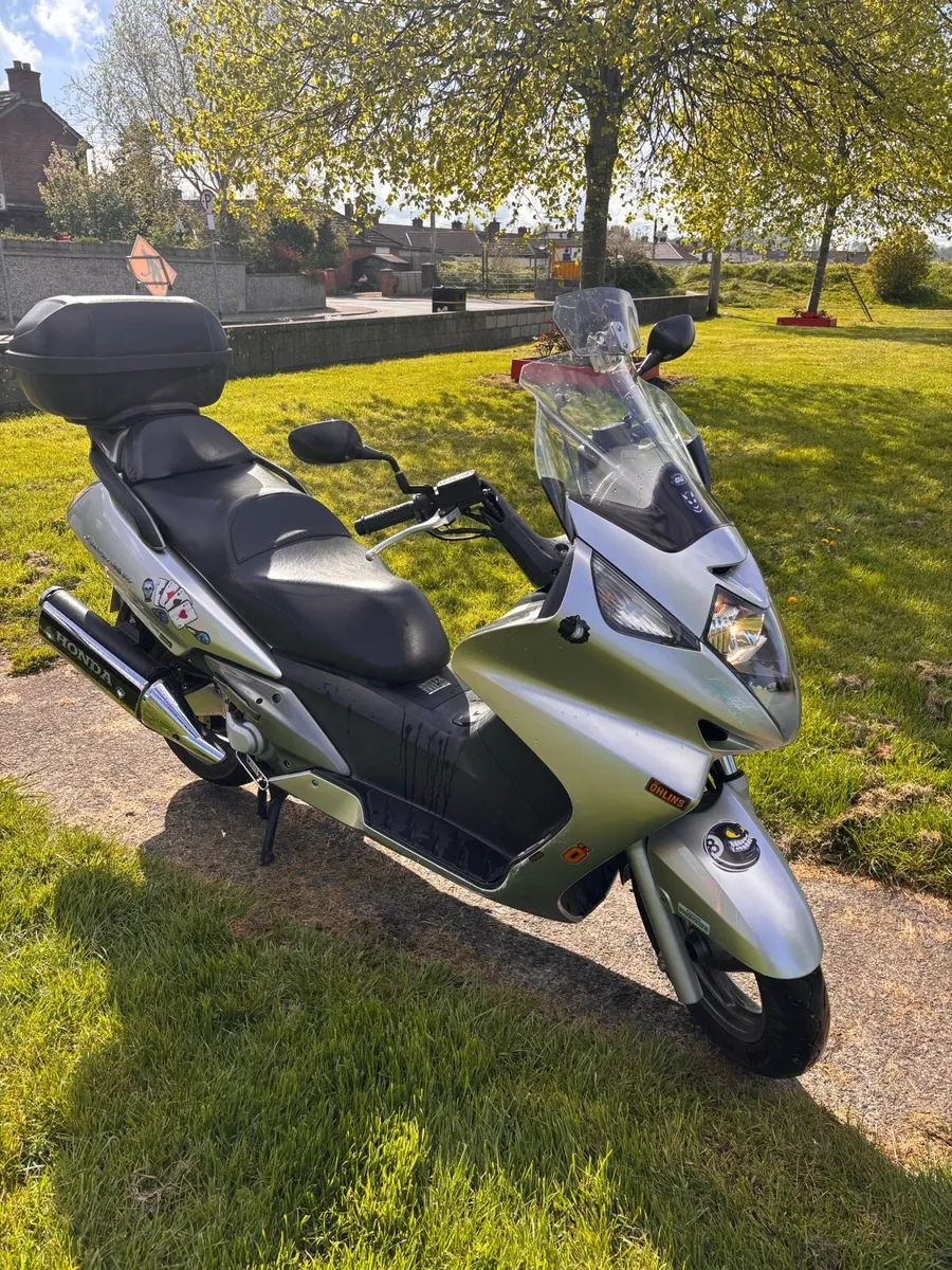 Honda silverwing 600cc - Image 3