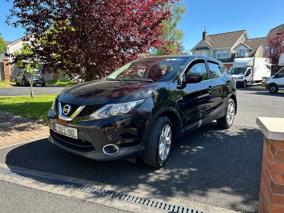Nissan Qashqai 2015 - Image 1