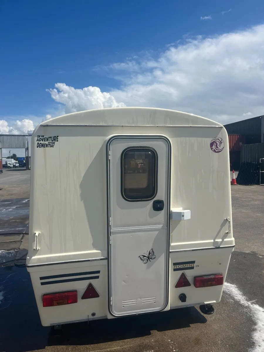 Caravans - Image 3