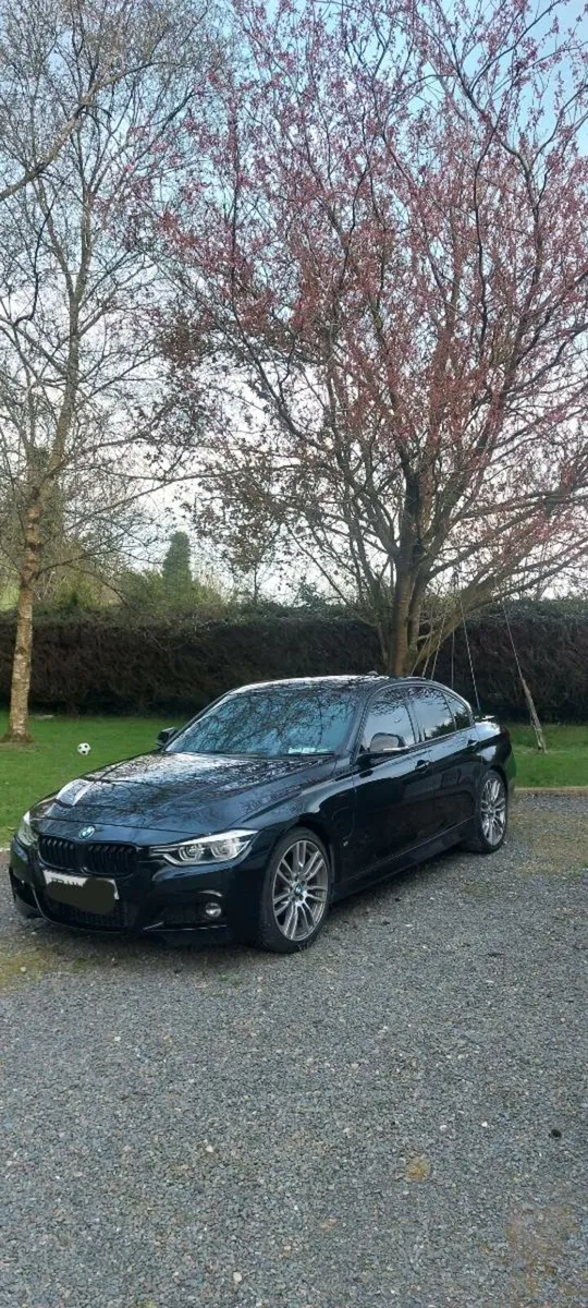 Car - Image 1