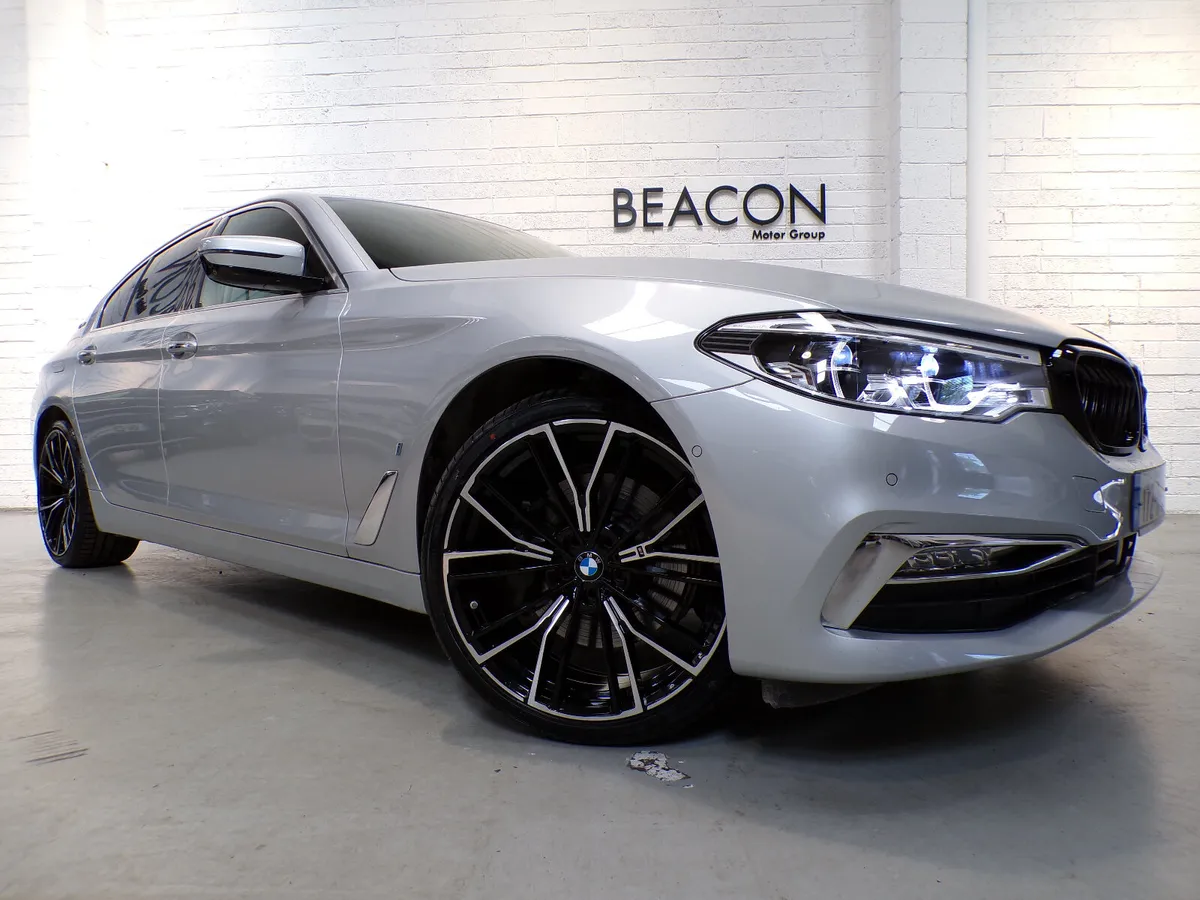 *10,000 MILES*BMW 530E*LUXURY PRO EDITION*AMAZING - Image 1