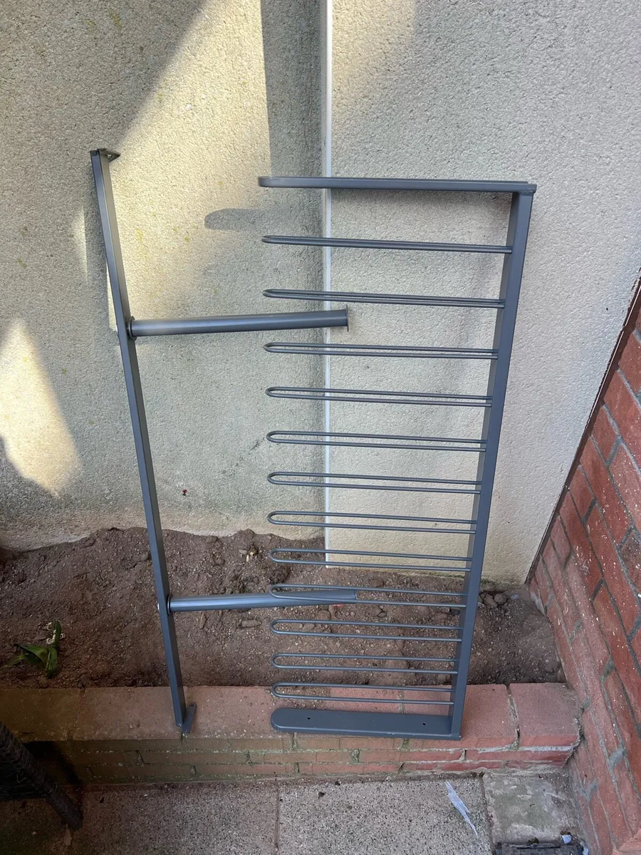 Wardrobe Rails - Image 1
