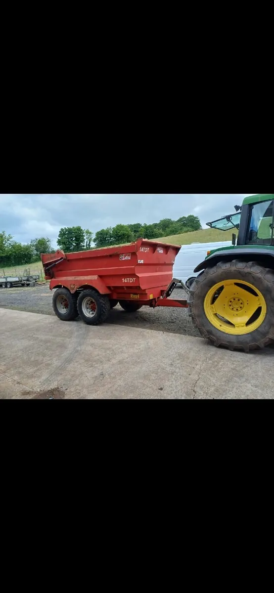 Dump trailer - Image 1