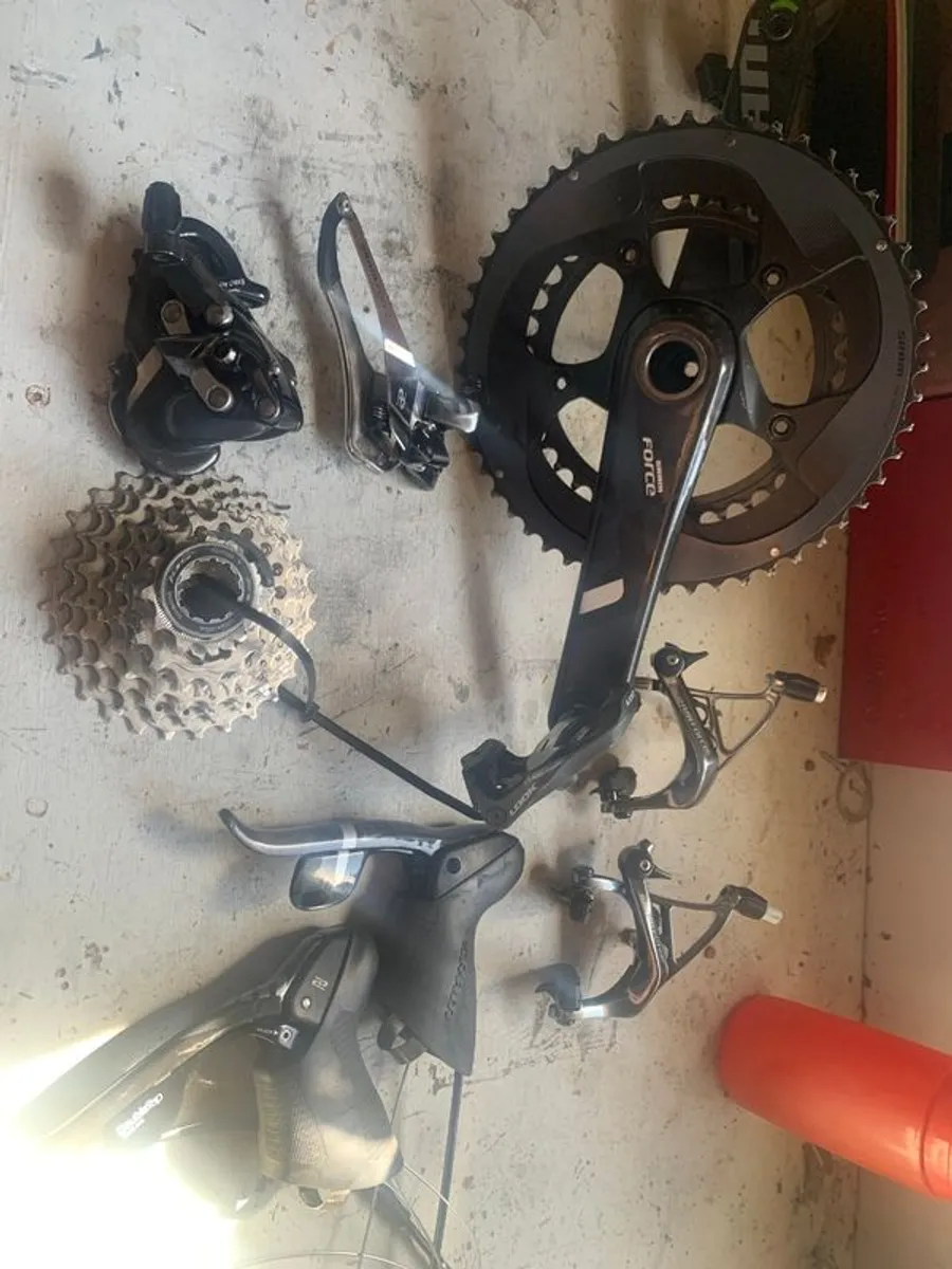 SRAM Force 11 speed groupset - Image 1