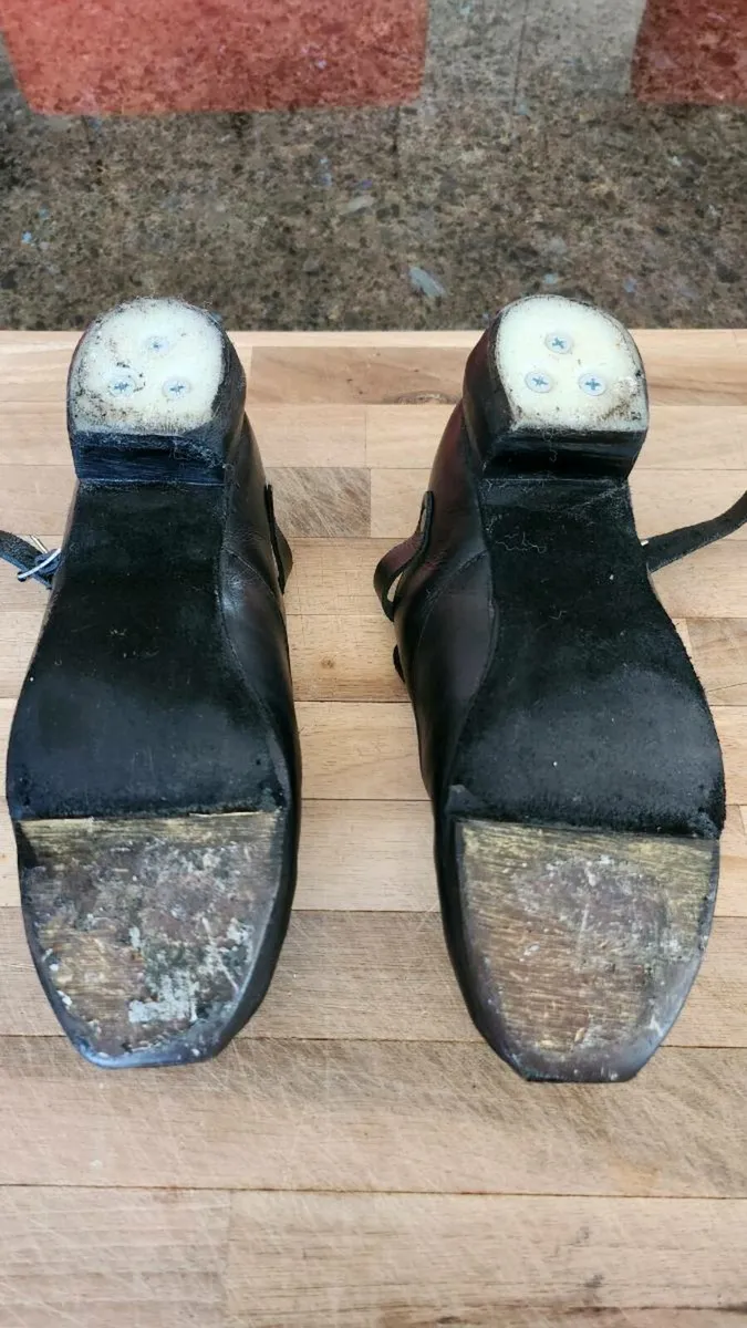 Irish Dancing Fays Heavy Soes size 5 - Image 3