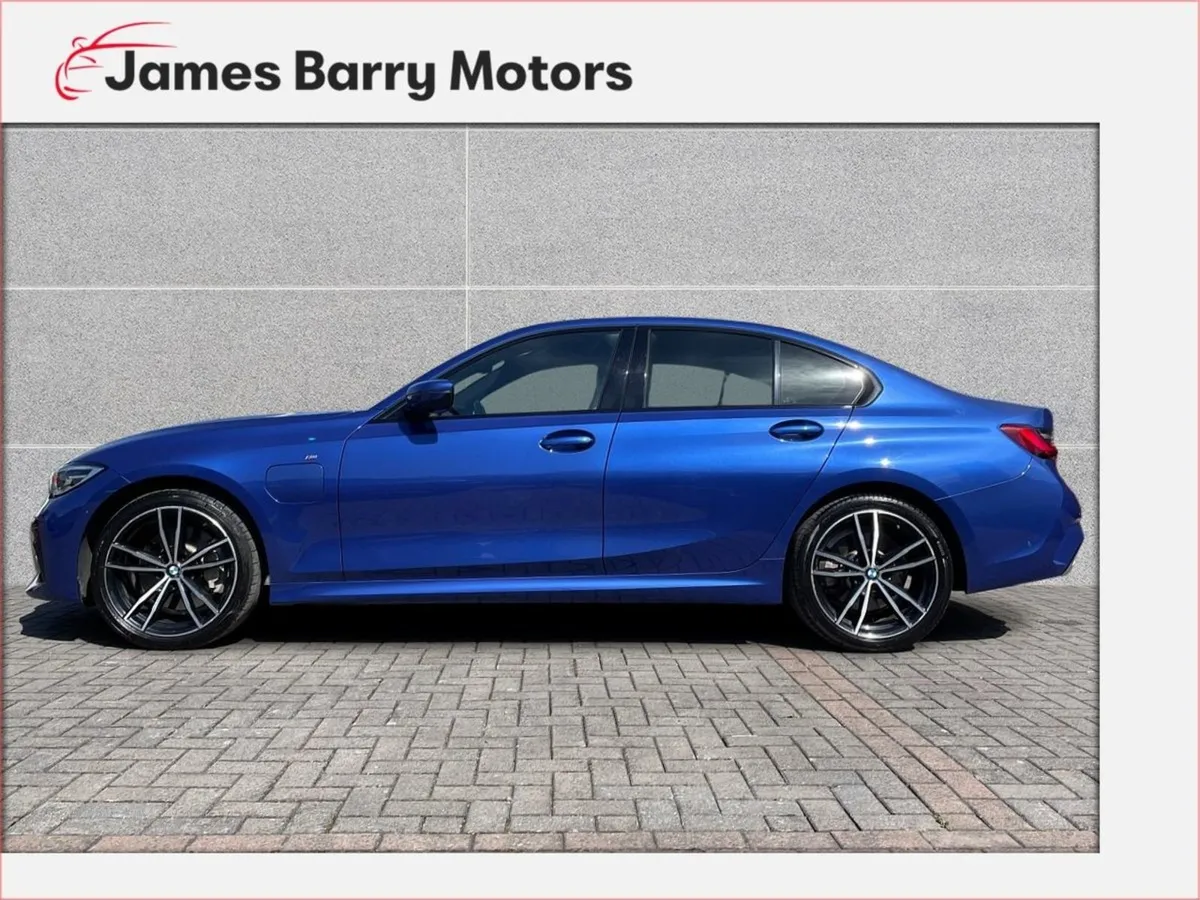 BMW 3 Series 330e M Sport Auto - Image 3