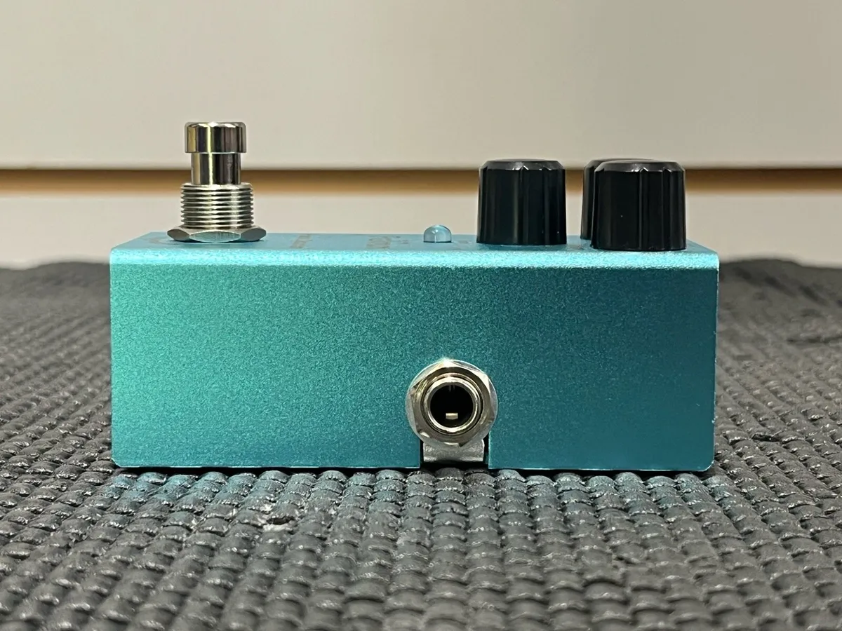 Guitar Distortion Pedal - Image 3
