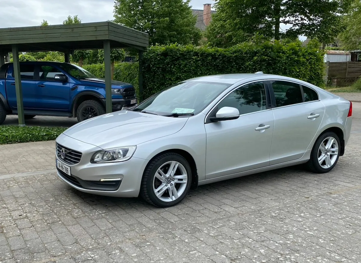 Volvo S60 2014 - Image 4