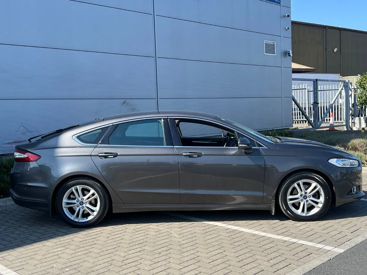 Ford Mondeo 2015 Titanium X - Image 3