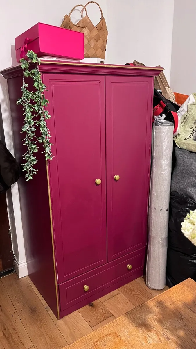 Wardrobe - Image 4