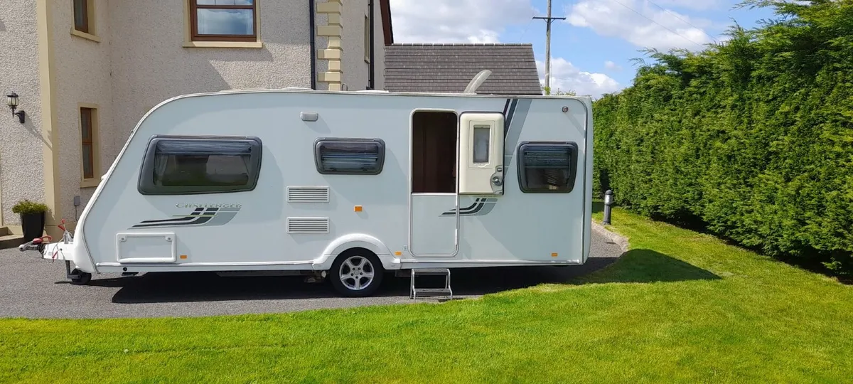 2008 Swift Challenger 490 - 6 Berth Caravan - Image 1
