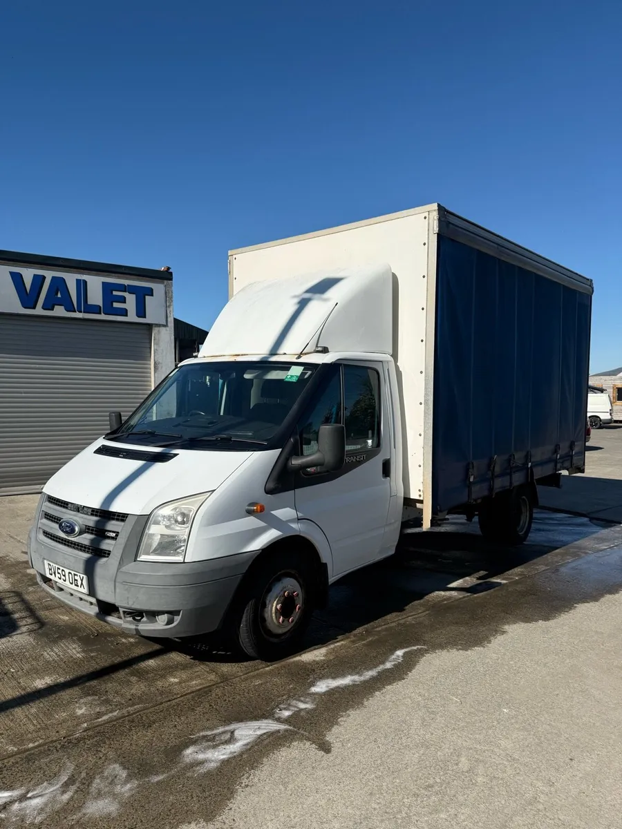Ford Transit Curtainsider - Image 2