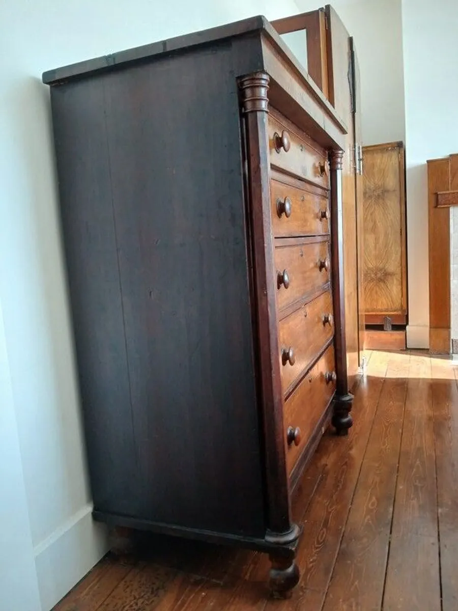 Victorian mahogany chest of drawers - Image 2