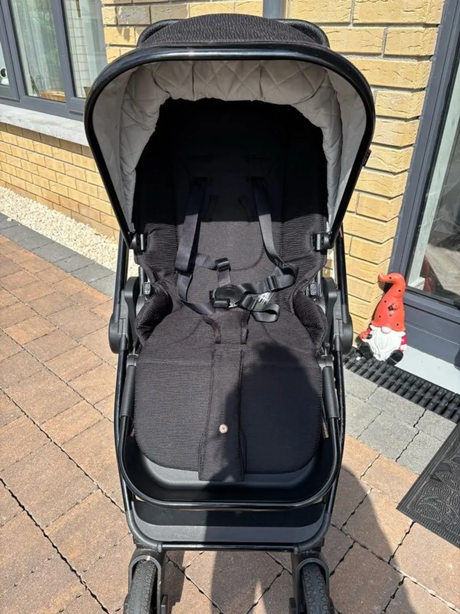 Venicci Tinum Edge 3in1 SE Incl Engo Car Seat - Image 2