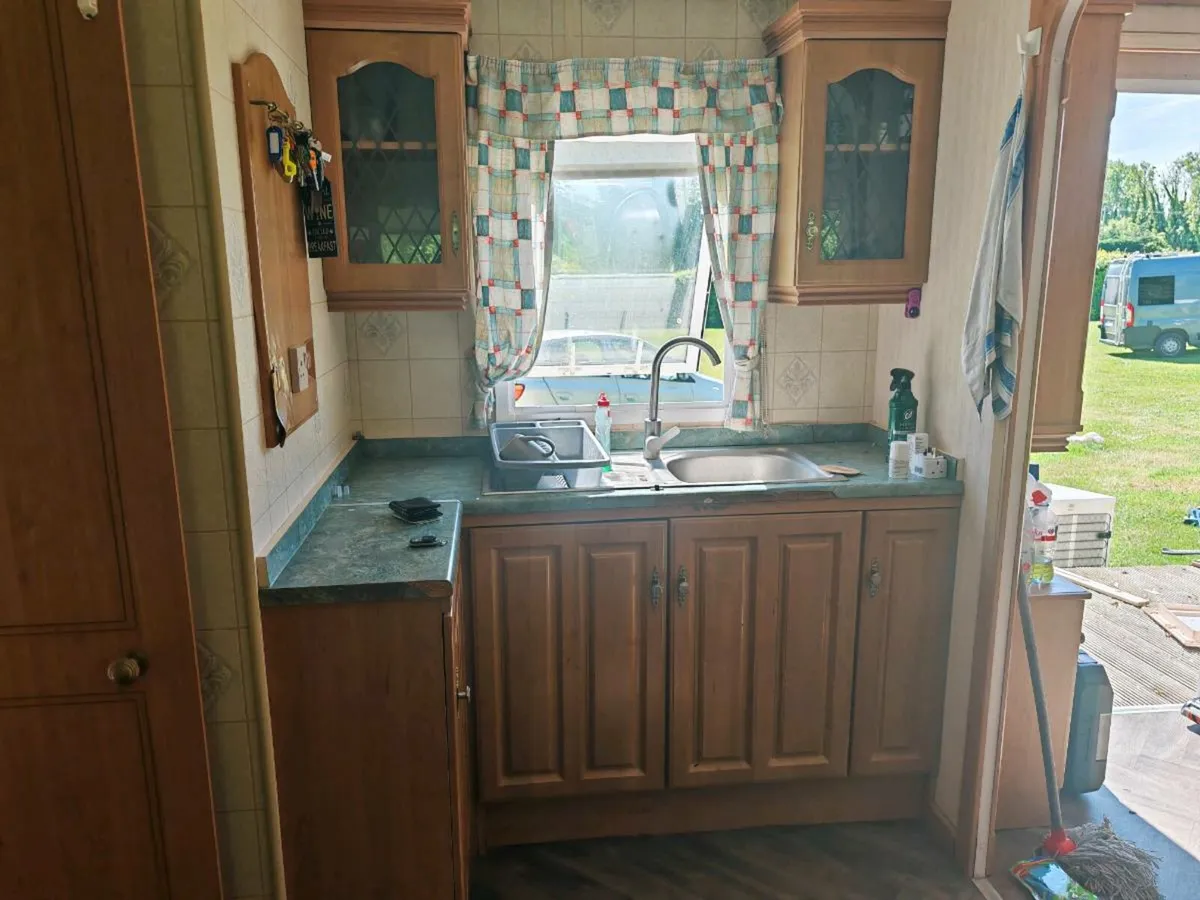 Mobile home. 2 bed. Heating. 37x12 - Image 2