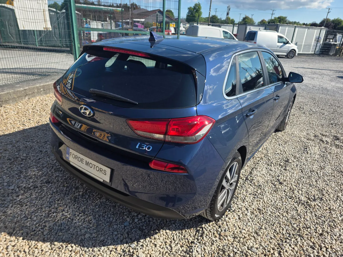 Hyundai i30 2017 - Image 4