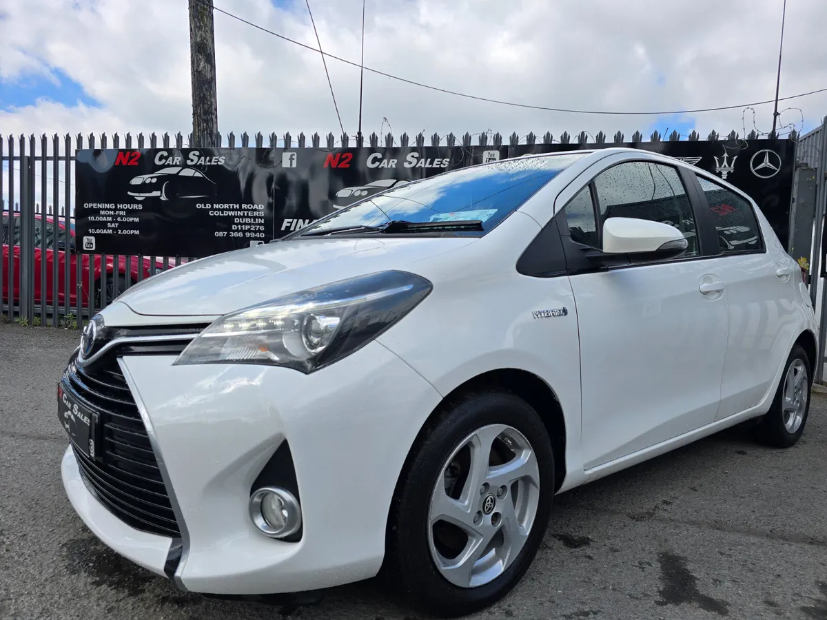 151 Toyota Yaris 1.5 Hybrid, LOW MILES, NEW NCT - Image 3