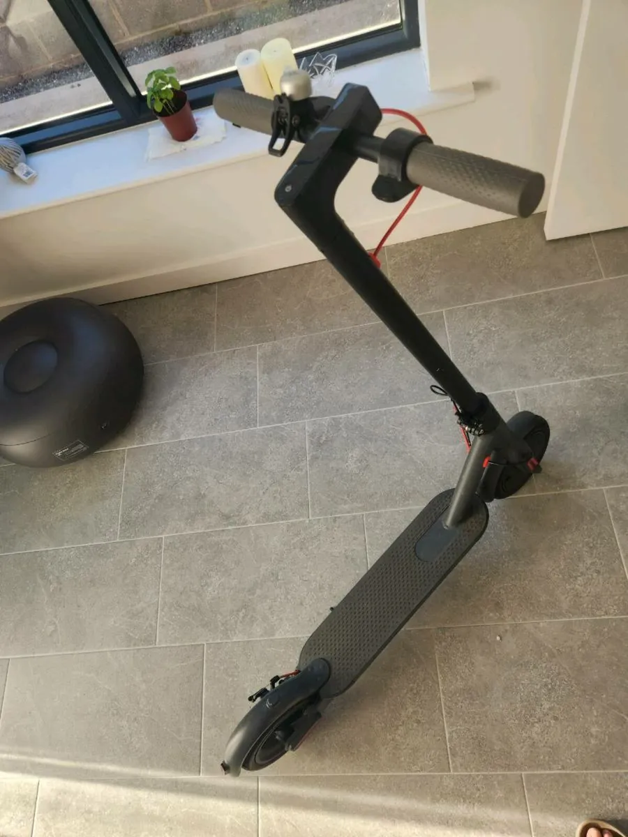 Electric scooter e-zey - Image 3