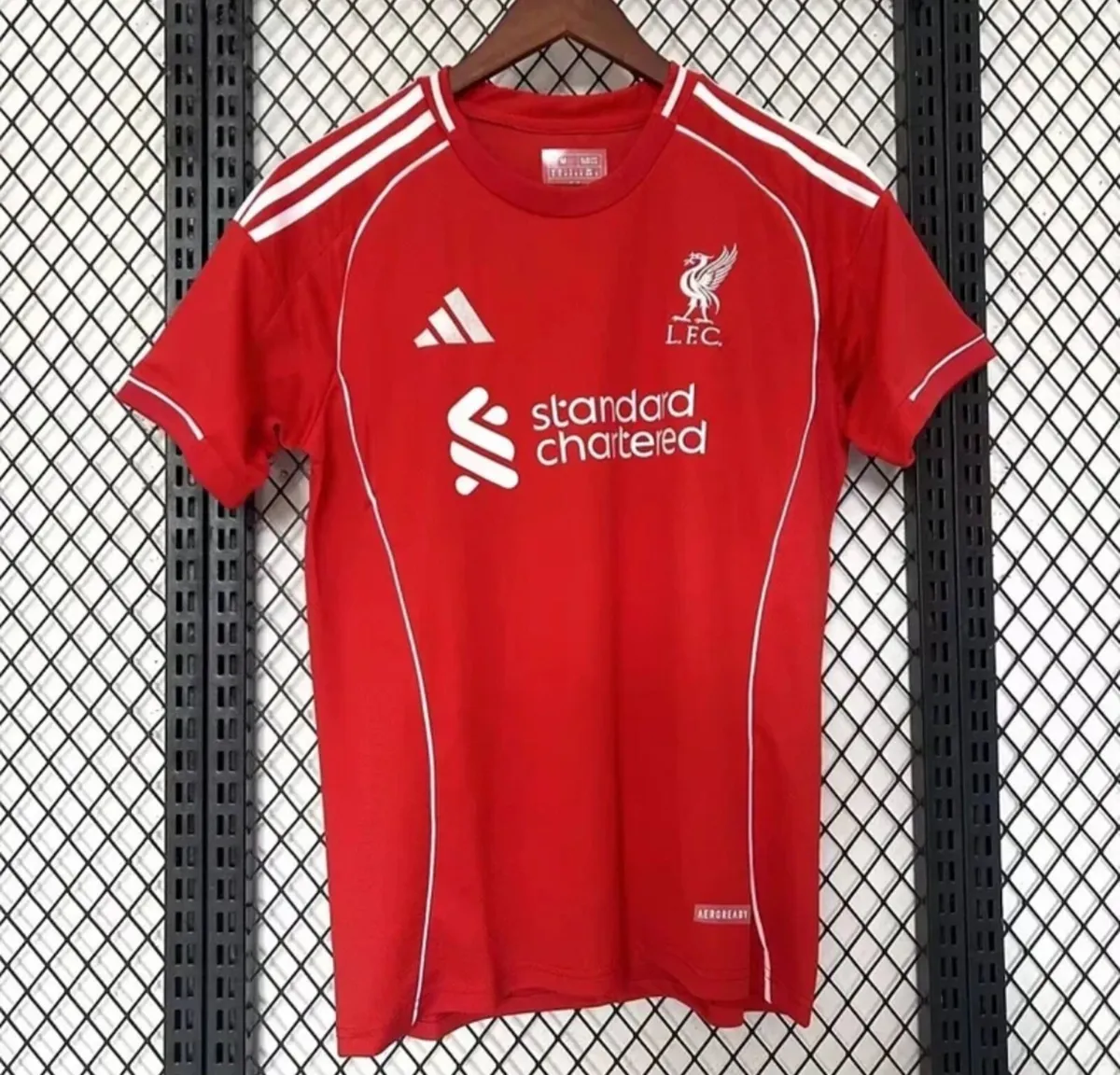 Liverpool 25/26 jersey
