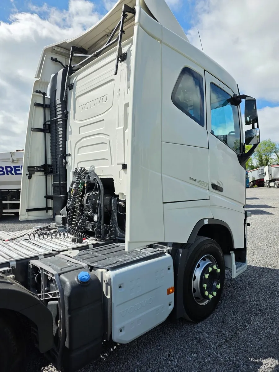 2019 Volvo FH Flat Cab , Full Volvo History - Image 3