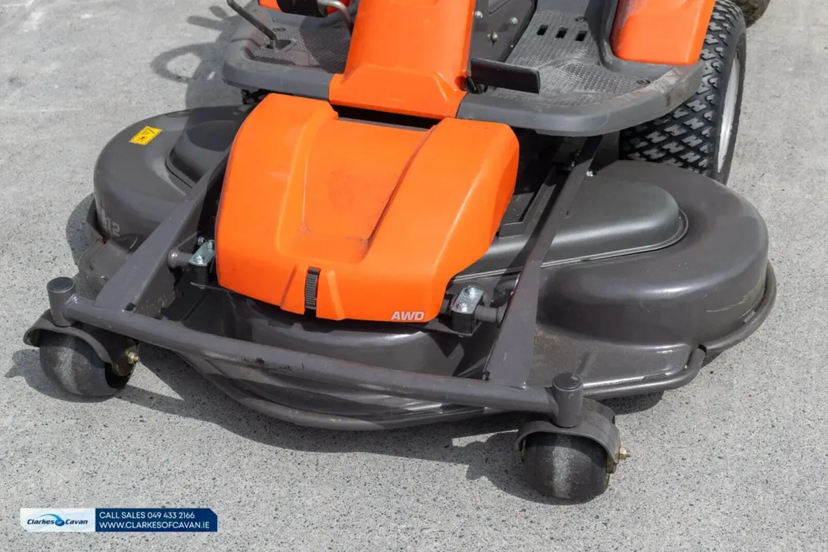 2020 Husqvarna R320 AWD - Image 2