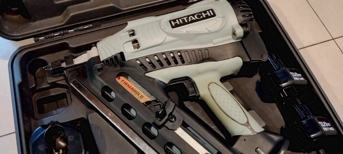 Hitachi NR90GC2 1st Fix Nail Gun"Fully Serviced" - Image 2