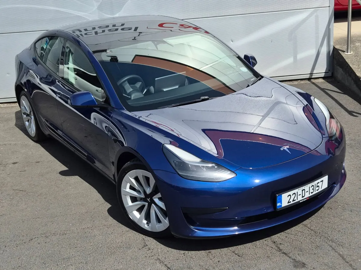 2022 Tesla Model 3 RWD, Panoramic Sunroof - Image 3