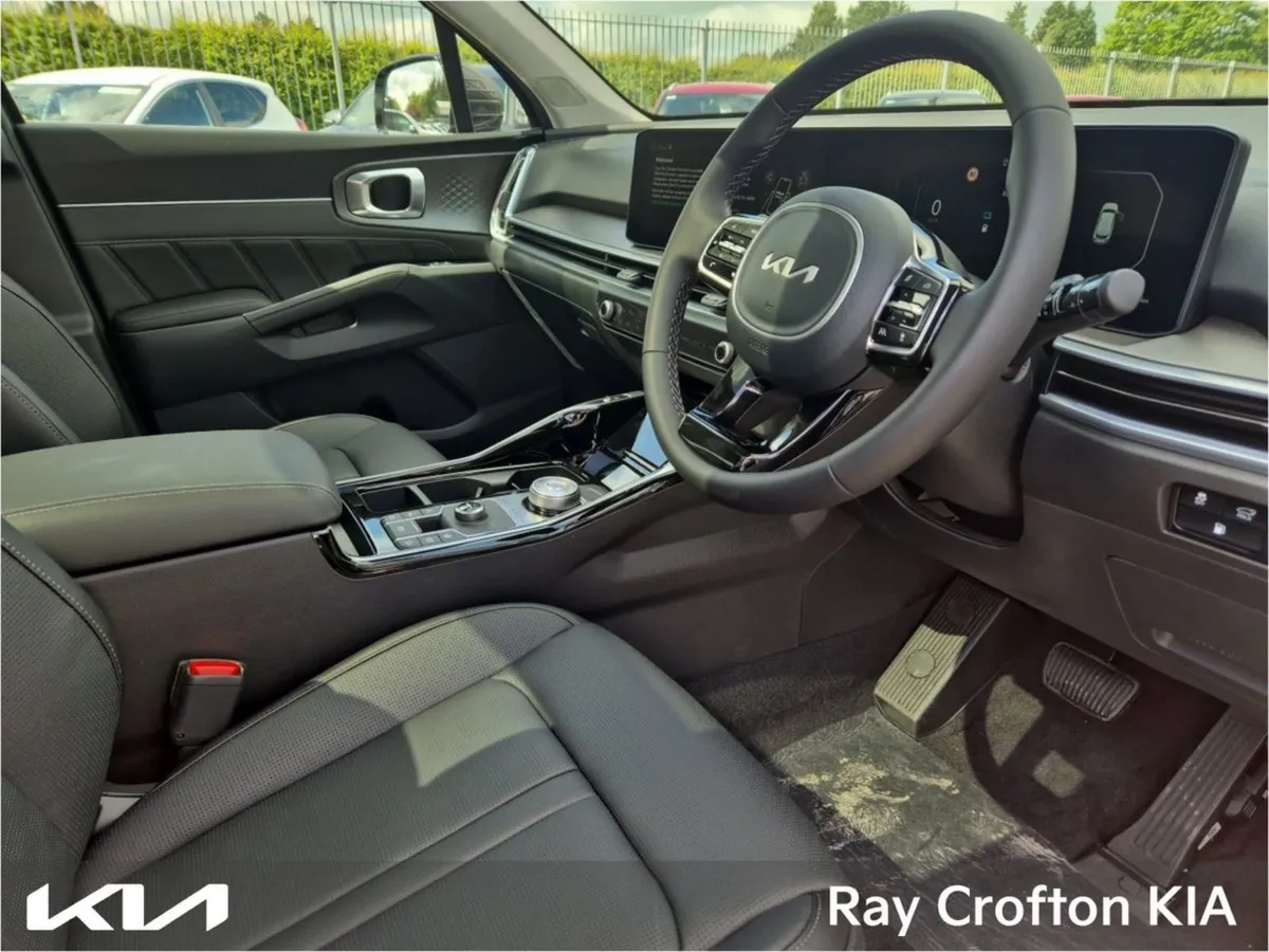 Kia Sorento Phev PE 7S 4WD - Image 2
