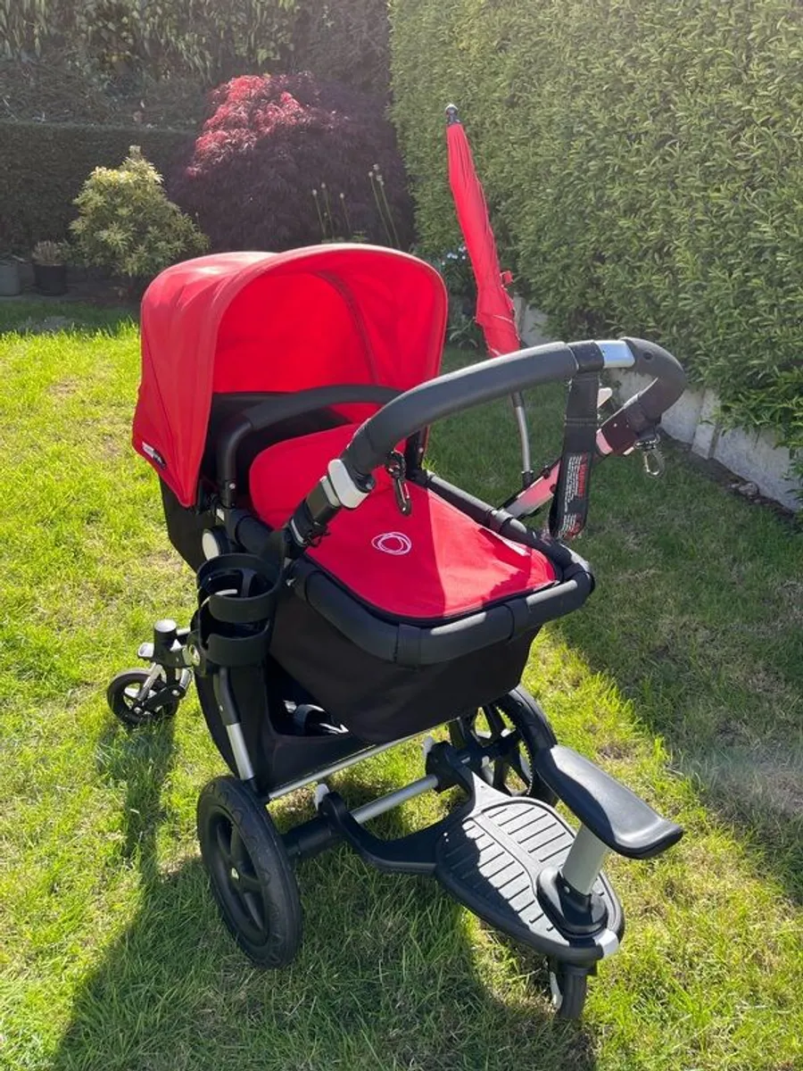 Baby bundle - buggy, car seats and accessories - Image 1