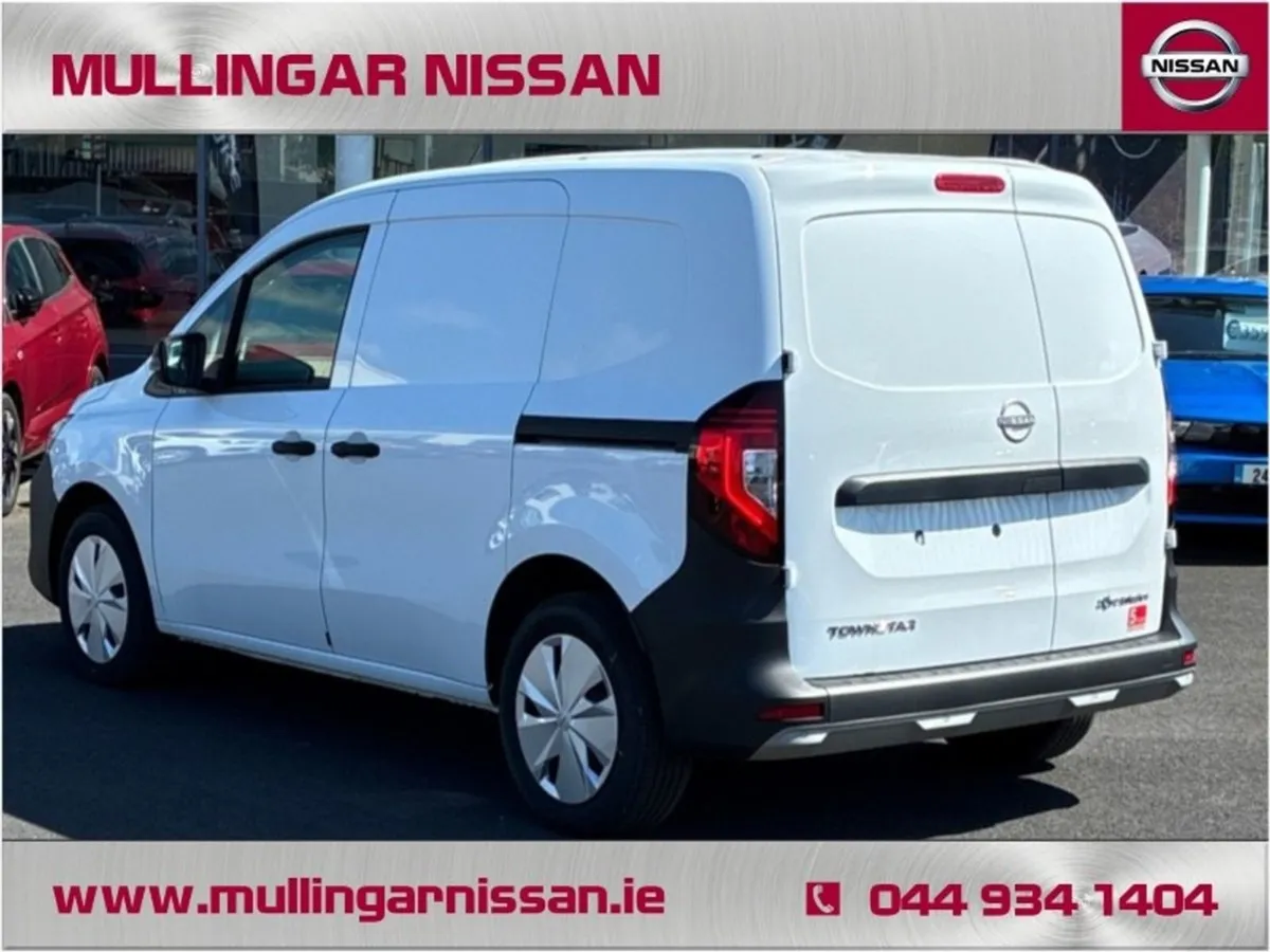 Nissan Townstar EV 45kwh Auto - Price Excludes VA - Image 2