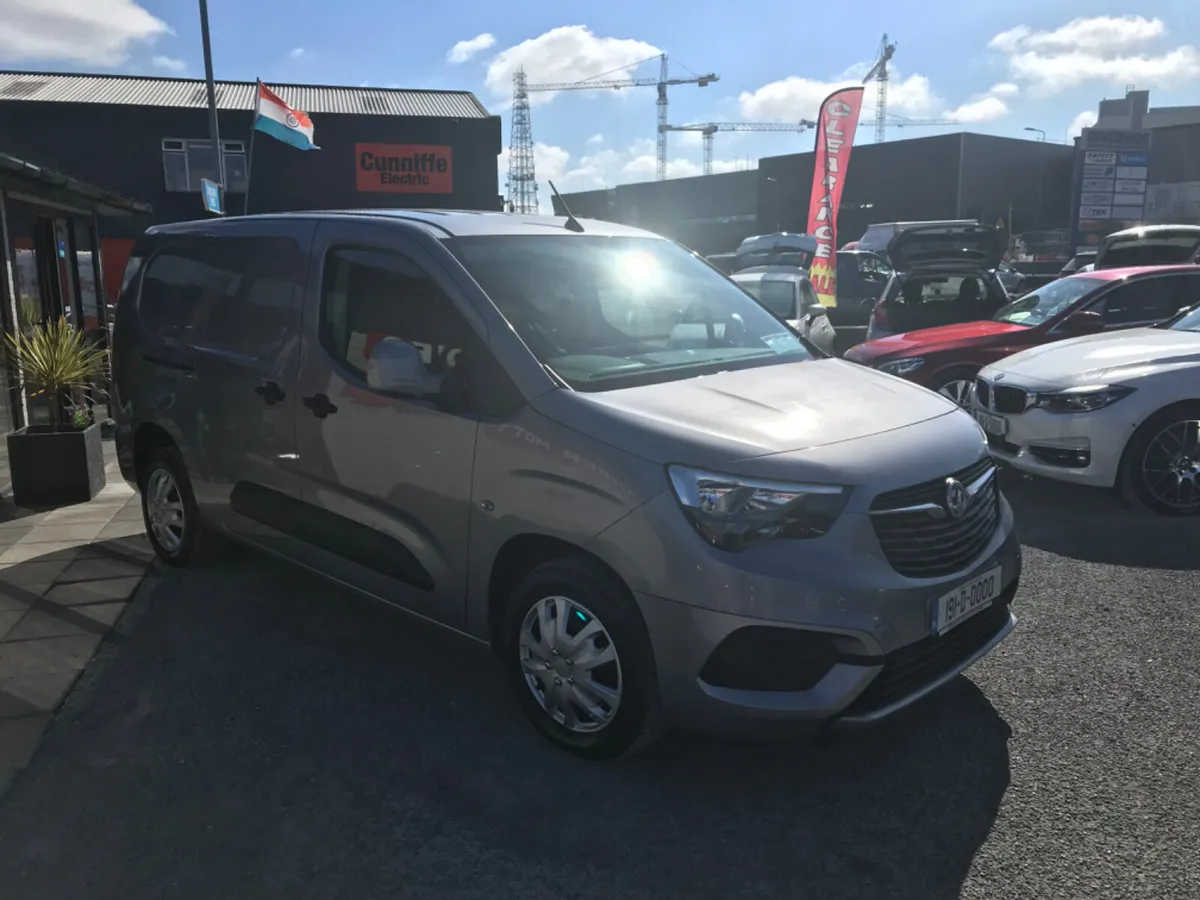 OPEL COMBO 3 SEATER VAN - Image 4