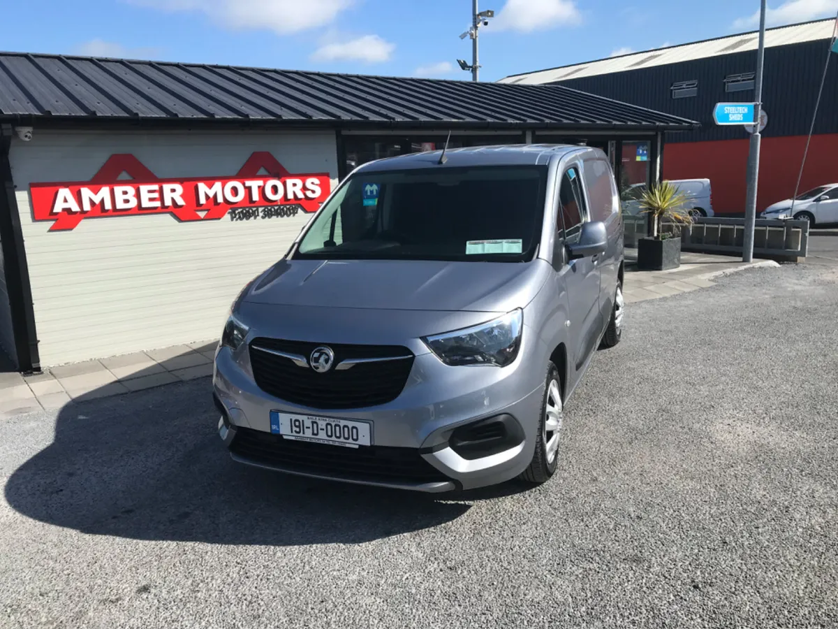 OPEL COMBO 3 SEATER VAN - Image 2