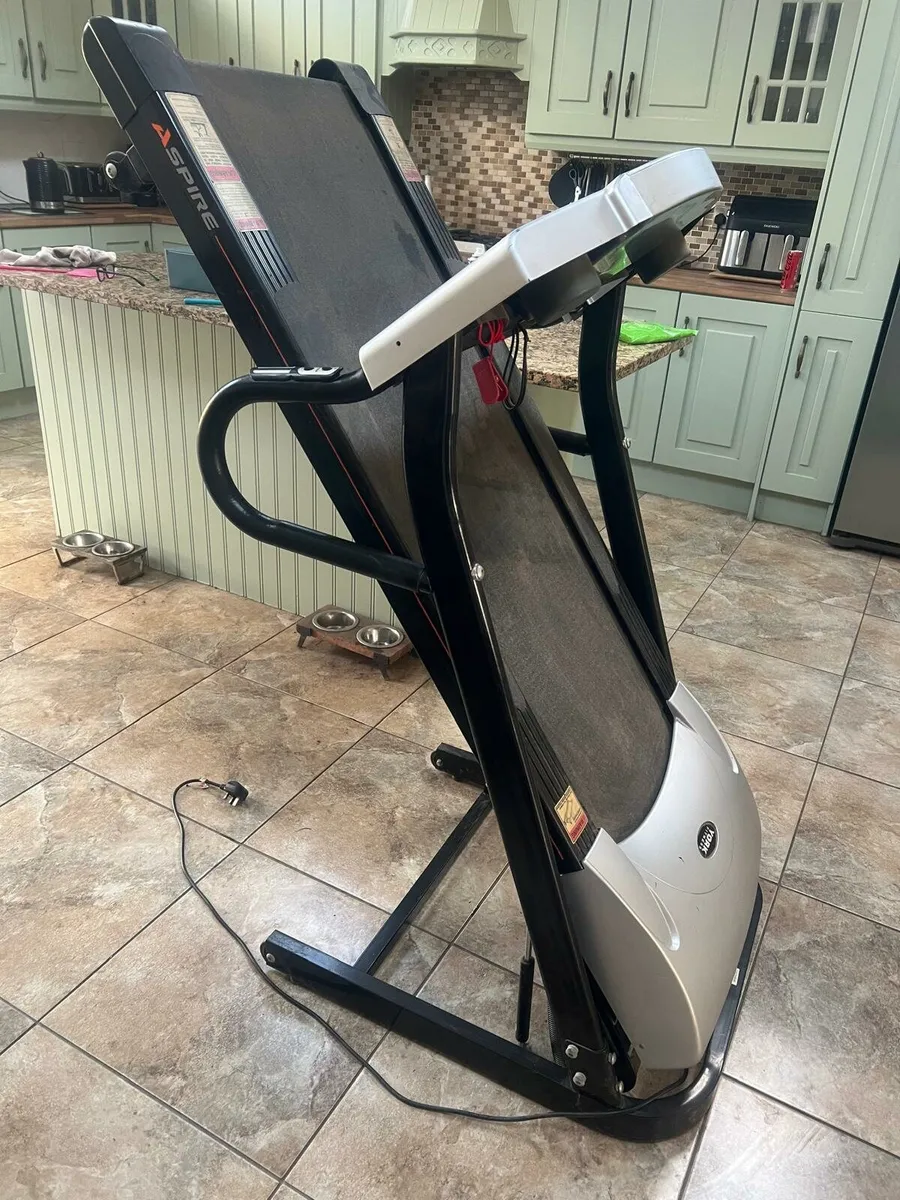 Treadmill - Image 2